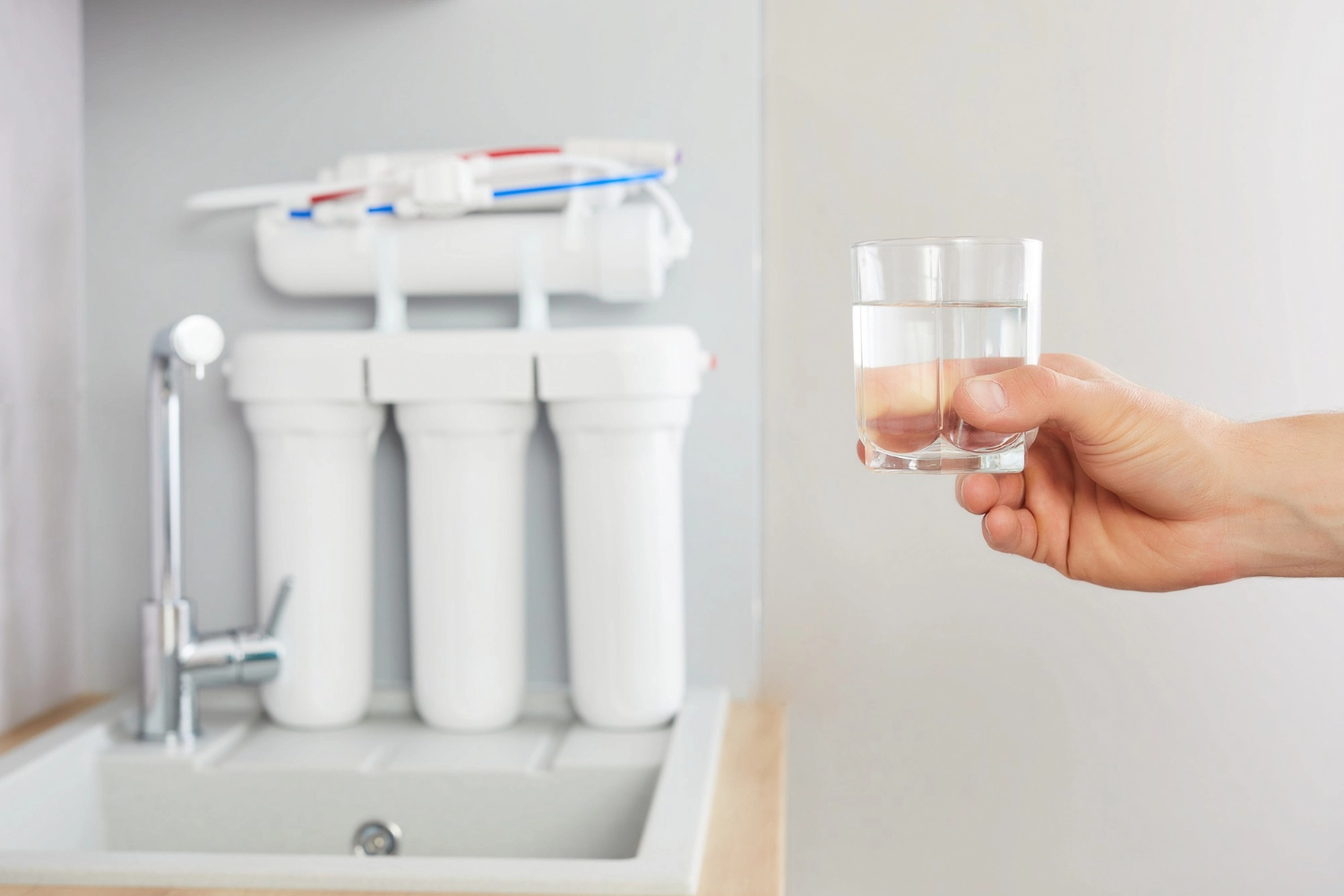 7 Subtle Signs Your Home Has Hard Water (And Needs a Softener)